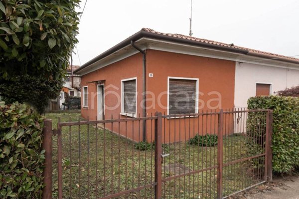 casa indipendente in vendita a Villorba in zona Catena