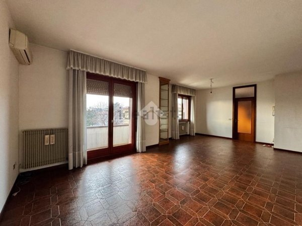 appartamento in vendita a Villorba in zona Carità