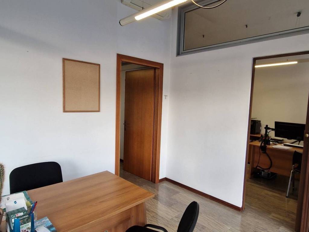 ufficio in vendita a Villorba in zona Fontane
