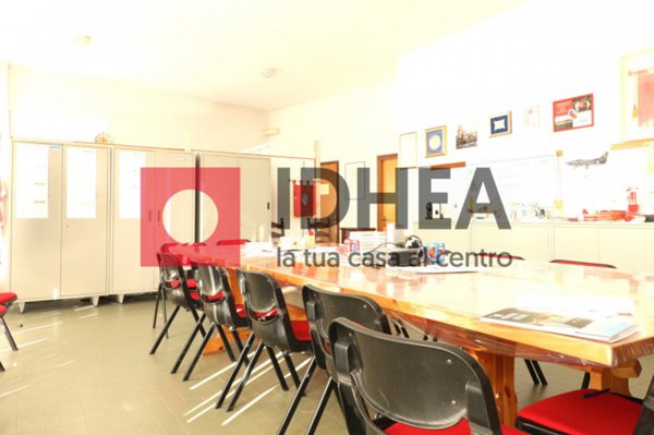 negozio in vendita a Villorba in zona Carità