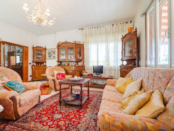 casa indipendente in vendita a Villorba in zona Lancenigo