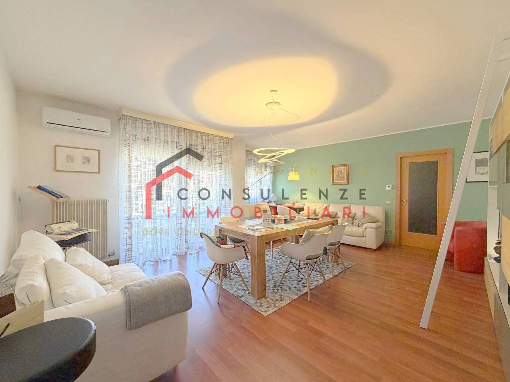 appartamento in vendita a Villorba in zona Lancenigo