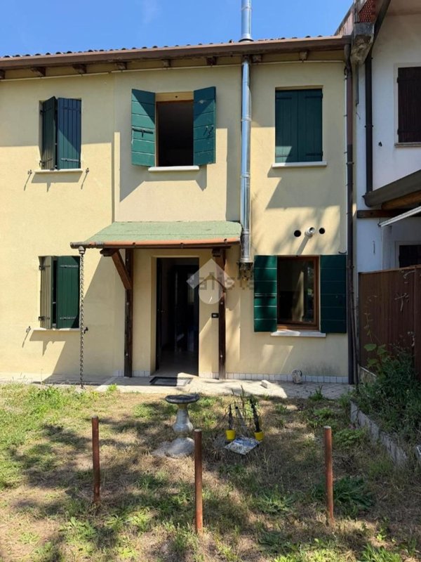 appartamento in vendita a Villorba in zona Lancenigo