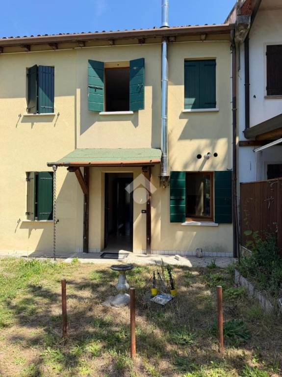 casa indipendente in vendita a Villorba in zona Lancenigo
