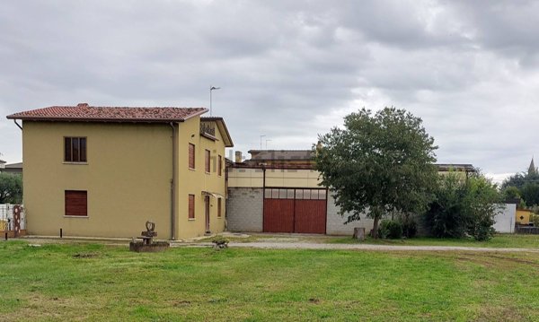 casa indipendente in vendita a Villorba