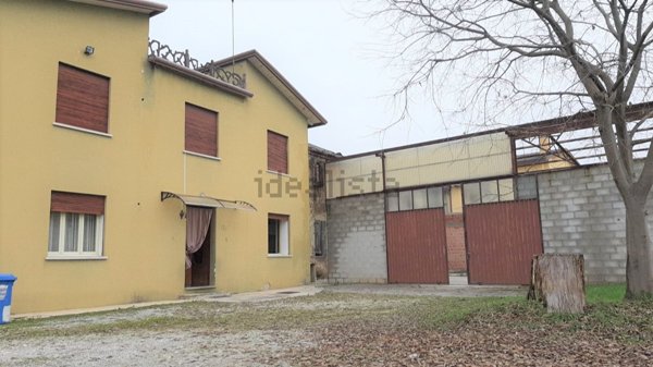 casa indipendente in vendita a Villorba