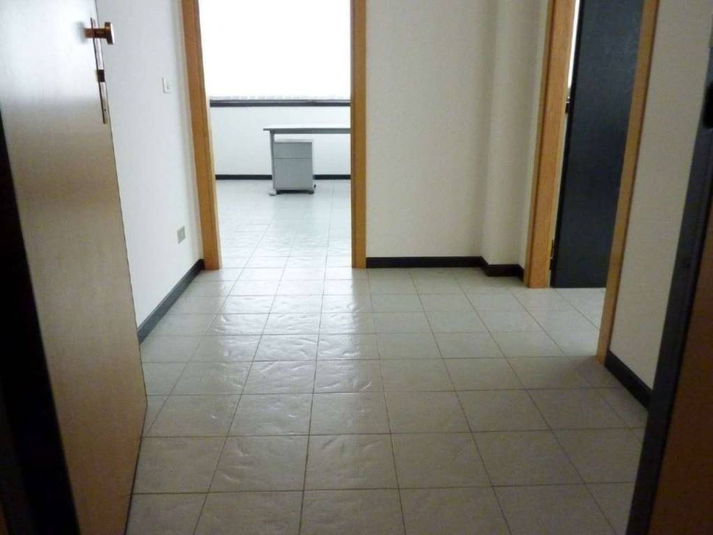 ufficio in vendita a Villorba in zona Carità