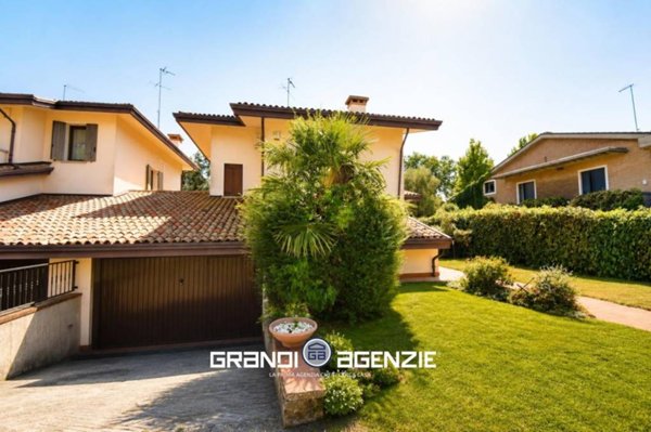 casa indipendente in vendita a Villorba in zona Carità