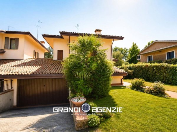 casa indipendente in vendita a Villorba in zona Carità