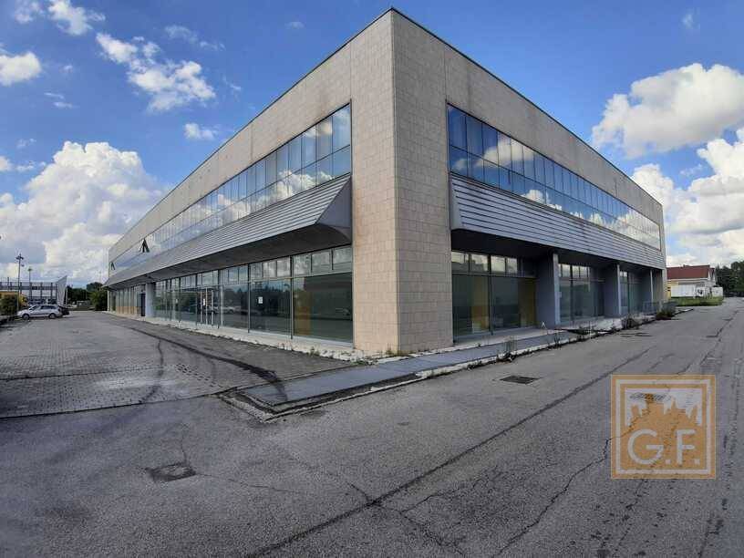 intera palazzina in vendita a Villorba in zona Fontane