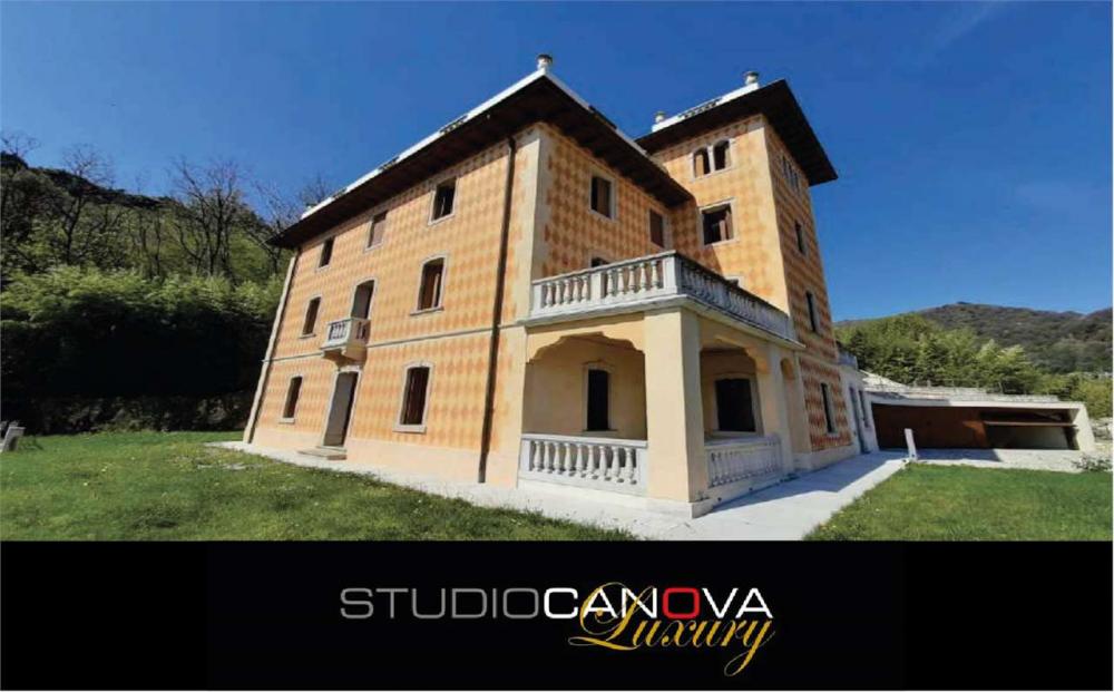 casa indipendente in vendita a Vittorio Veneto