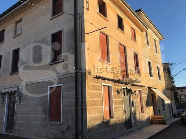 ufficio in vendita a Vittorio Veneto