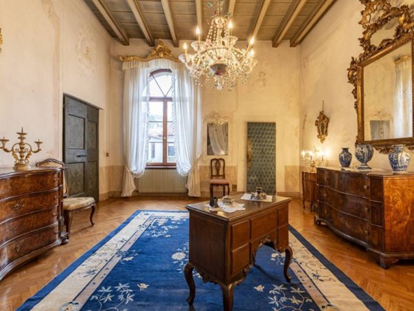 intera palazzina in vendita a Vittorio Veneto