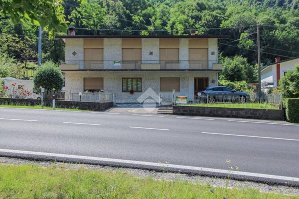 casa indipendente in vendita a Vittorio Veneto