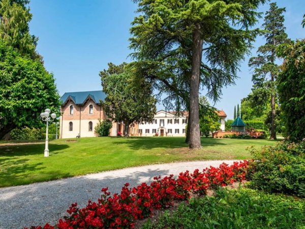villa in vendita a Vittorio Veneto
