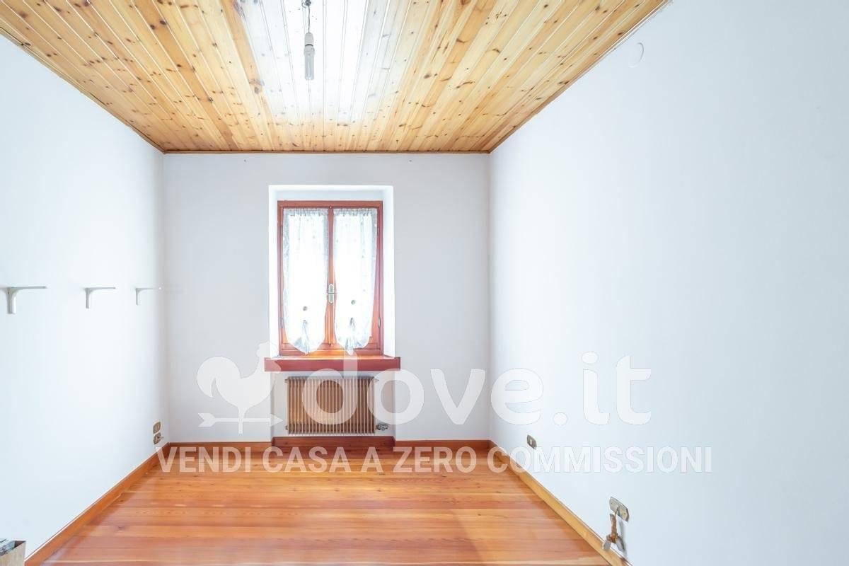 casa indipendente in vendita a Vittorio Veneto