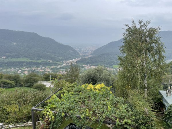 casale in vendita a Vittorio Veneto