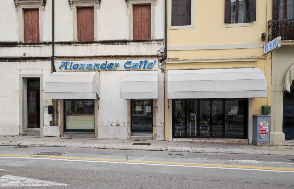 negozio in vendita a Vittorio Veneto