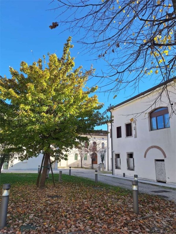 casa indipendente in vendita a Vittorio Veneto