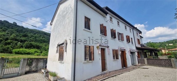 casa indipendente in vendita a Vittorio Veneto