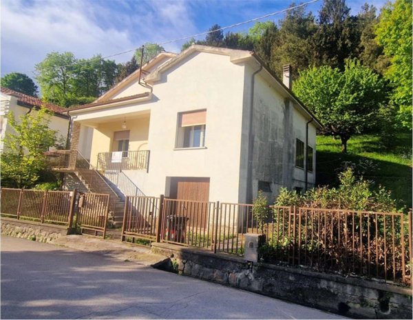 casa indipendente in vendita a Vittorio Veneto