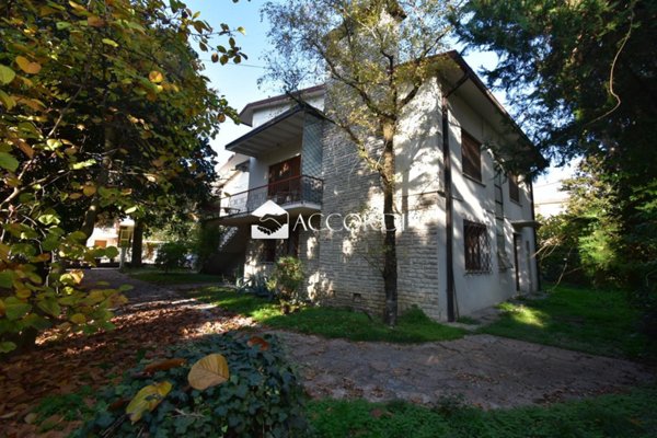 casa indipendente in vendita a Vittorio Veneto