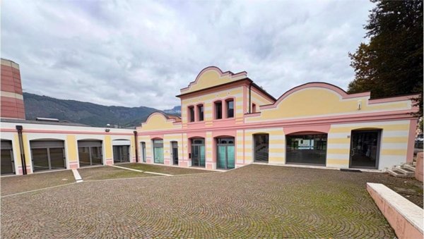 trivano in vendita a Vittorio Veneto