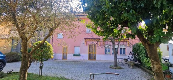 casa indipendente in vendita a Vittorio Veneto