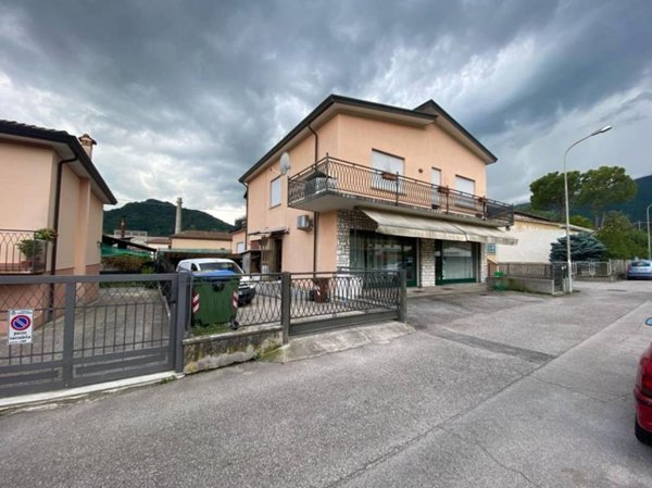 negozio in vendita a Vittorio Veneto
