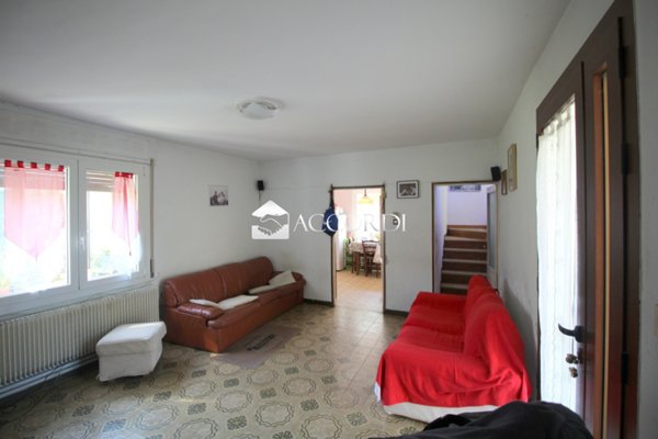 casa indipendente in vendita a Vittorio Veneto