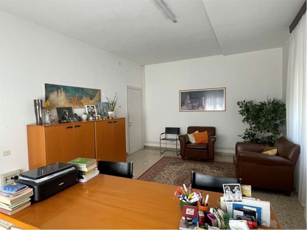 ufficio in vendita a Vittorio Veneto