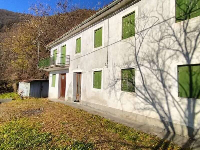 casa indipendente in vendita a Vittorio Veneto
