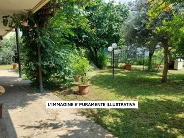 casa indipendente in vendita a Vittorio Veneto