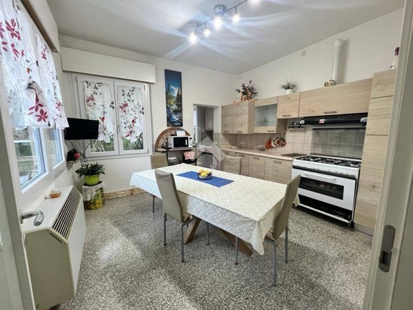 casa indipendente in vendita a Vittorio Veneto