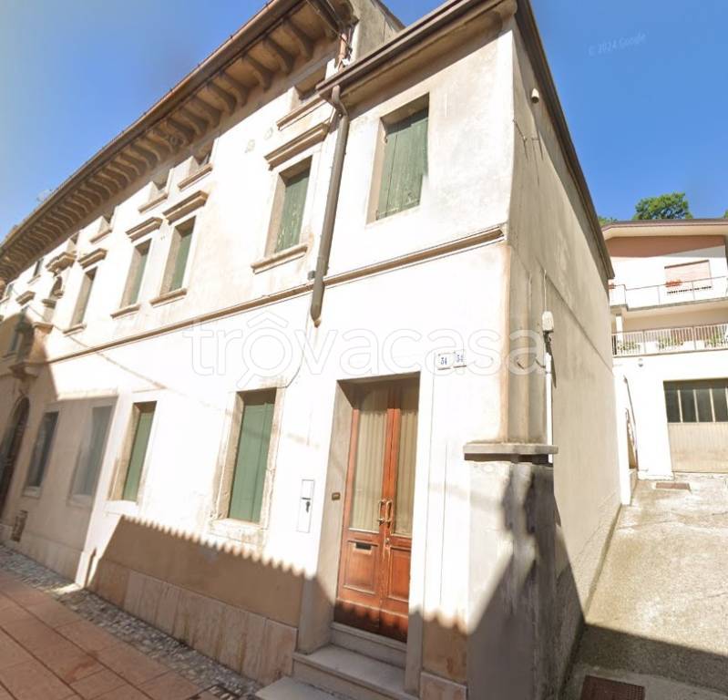 casa indipendente in vendita a Vittorio Veneto