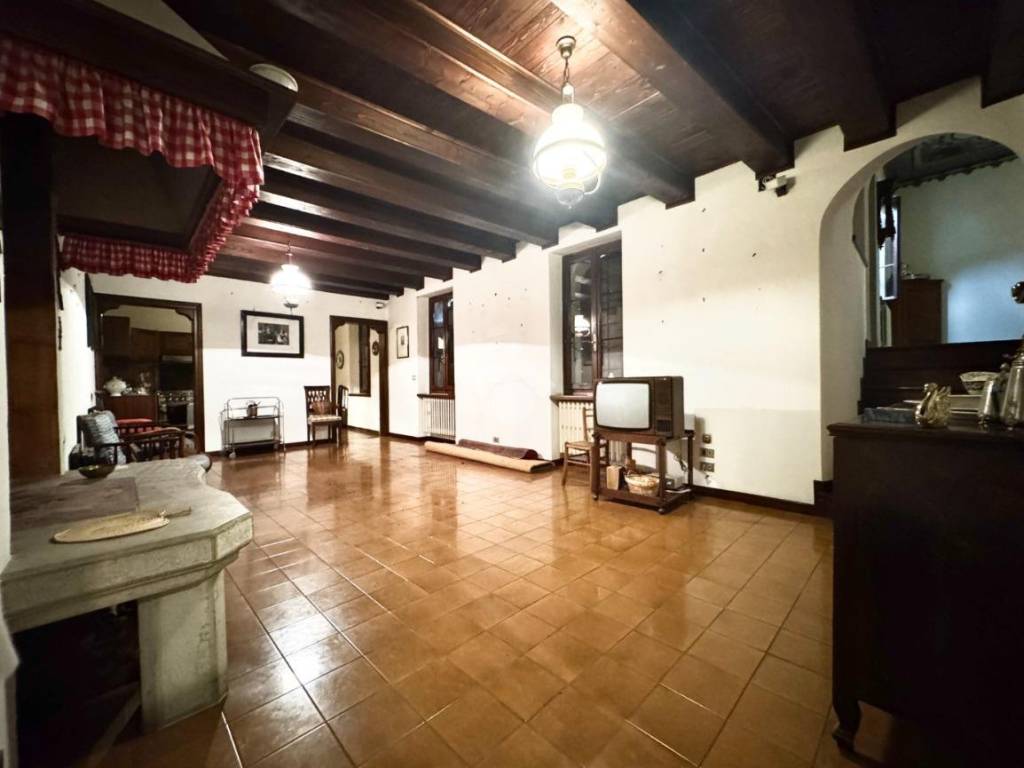 casa indipendente in vendita a Vittorio Veneto