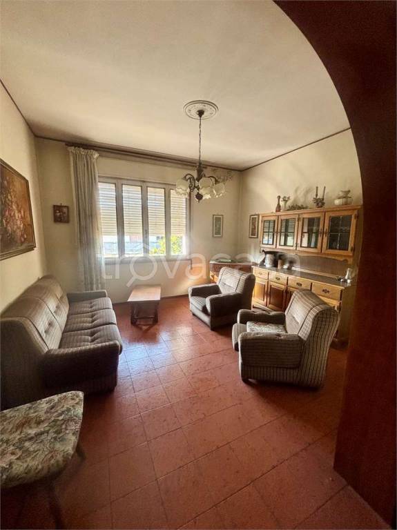 casa indipendente in vendita a Vittorio Veneto