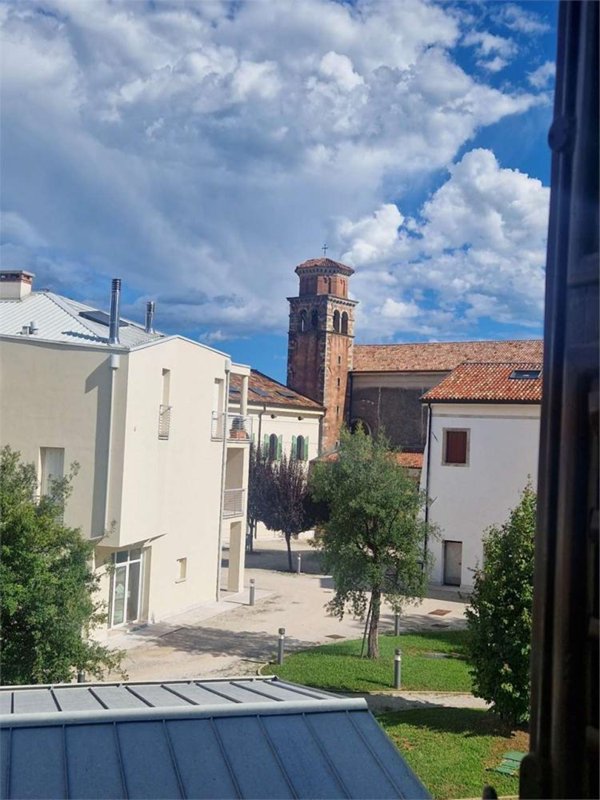 negozio in vendita a Vittorio Veneto