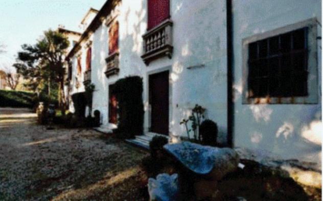 casa indipendente in vendita a Vittorio Veneto