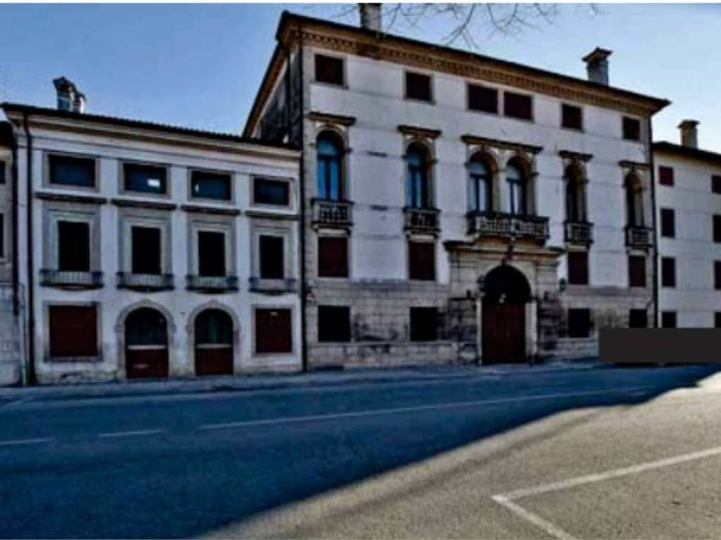 intera palazzina in vendita a Vittorio Veneto