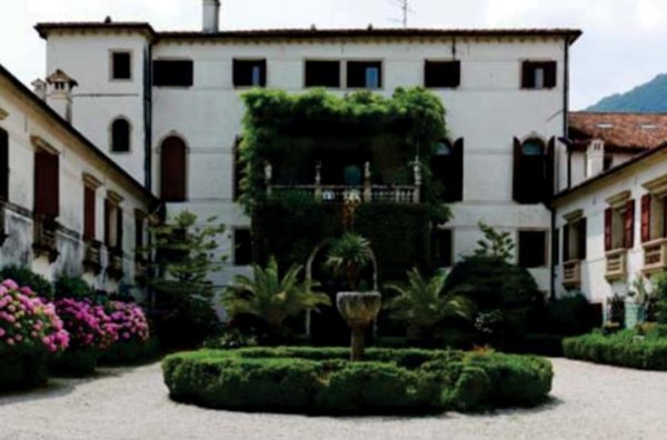 intera palazzina in vendita a Vittorio Veneto