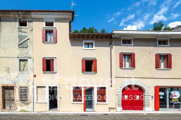casa indipendente in vendita a Vittorio Veneto