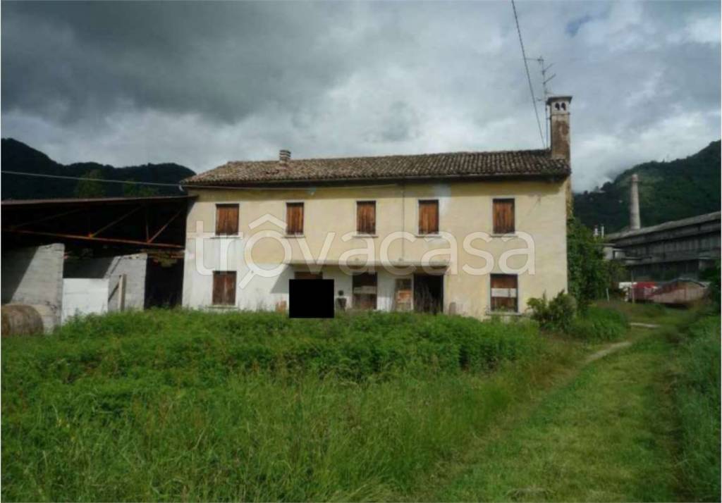 casa indipendente in vendita a Vittorio Veneto