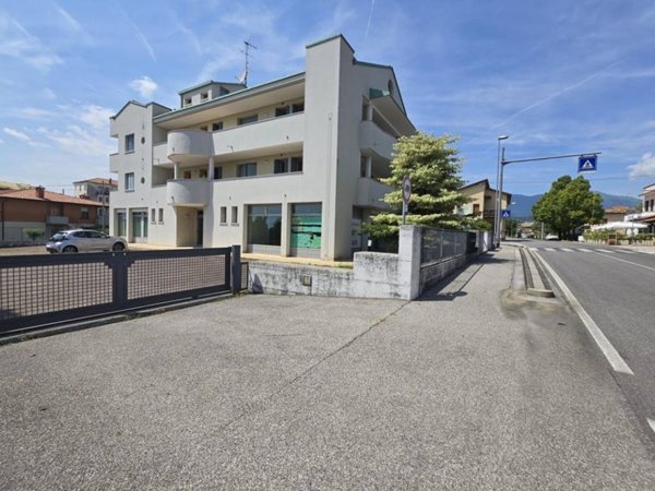 negozio in vendita a Vittorio Veneto