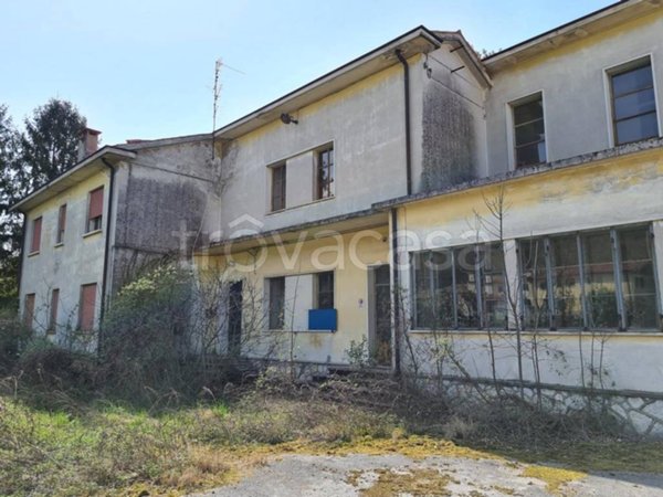 casa indipendente in vendita a Vittorio Veneto