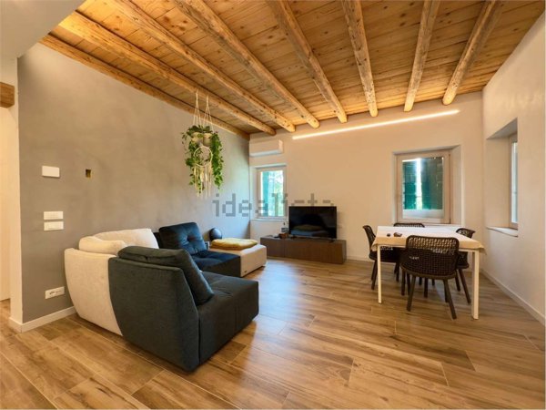 casa indipendente in vendita a Vittorio Veneto