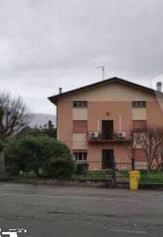 casa indipendente in vendita a Vittorio Veneto