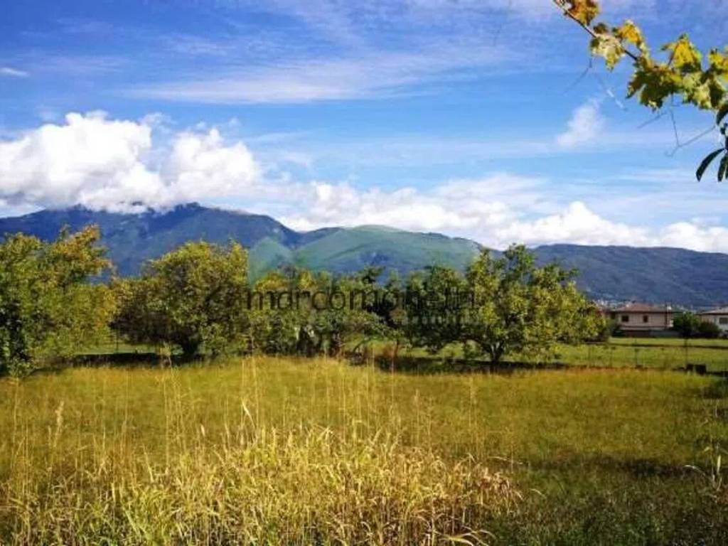 terreno edificabile in vendita a Vittorio Veneto