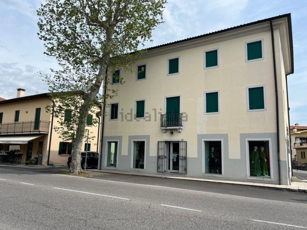ufficio in vendita a Vittorio Veneto
