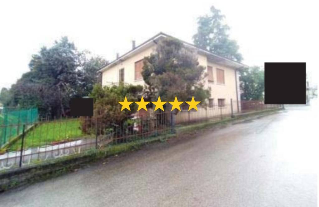 casa indipendente in vendita a Vittorio Veneto